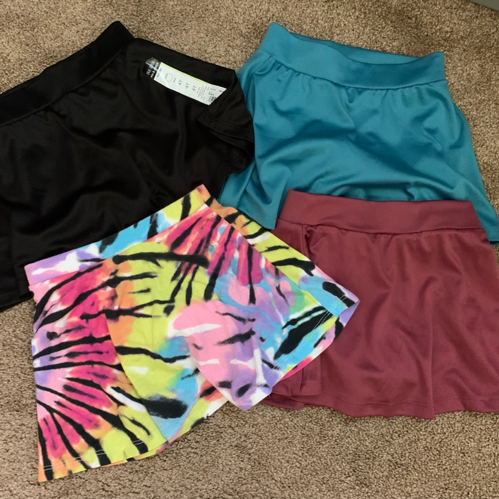 Colorful and Solid Skorts Set
